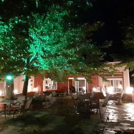 Περι Ανεμων Hotel Zervi Exterior photo