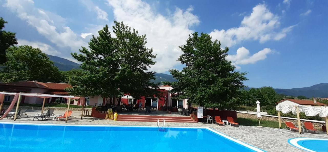 Περι Ανεμων Hotel Zervi Exterior photo